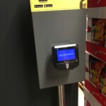 Datainstallation for prisscanner i en NETTO butik.