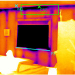 Vi kan finde hvor varmen forsvinder hen... Her er der dårligt isoleret ved loftet.